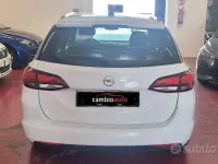 Usata Opel Astra Business 136 CV (100 kW) 2019 Bianco Station wagon