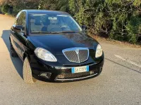 Usata Lancia Ypsilon 60 CV (44 kW) 2011 Nero Utilitaria
