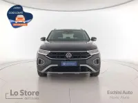Usata VW T-Roc Life 116 CV (85 kW) 2024 Deep black perlato SUV