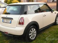 Usata Mini ONE 75 CV (55 kW) 2010 Utilitaria