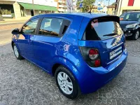 Usata Chevrolet Aveo 75 CV (55 kW) 2012 Blu Berlina
