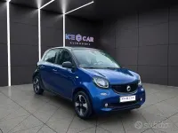 Usado Smart ForFour Passion 71 CV (52 kW) 2017 Azul Utilitario