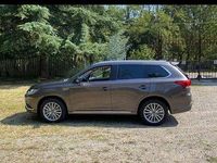 Usata Mitsubishi Outlander P-HEV Instyle 135 CV (99 kW) 2021 Grigio SUV