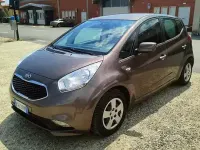 Usata Kia Venga 90 CV (66 kW) 2019 Marrone Utilitaria