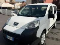 Usata Peugeot Bipper 75 CV (55 kW) 2012 Bianco Monovolume