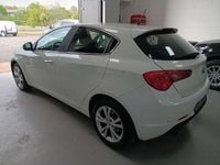 Usata Alfa Romeo Giulietta 105 CV (77 kW) 2013 Bianco Utilitaria