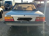 Usata Ford Taunus 63 CV (46 kW) 1982 Grigio Berlina