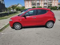 Usata Lancia Ypsilon Platinum 69 CV (50 kW) 2016 Utilitaria