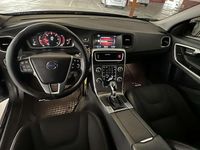 Usata Volvo V60 CC Momentum 190 CV (139 kW) 2016 Station wagon