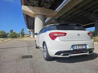 Usata DS Automobiles DS5 Sport Chic 181 CV (133 kW) 2015 Bianco Utilitaria