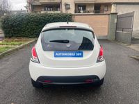 usata Lancia Ypsilon 1.2 69 CV 5 porte S&S Silver