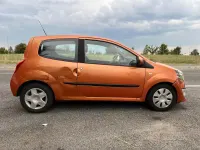 Usata Renault Twingo 75 CV (55 kW) 2007 Arancione Utilitaria