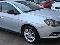 Usata Lancia Delta Silver 119 CV (87 kW) 2013 Argento Utilitaria