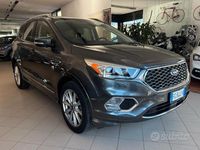 Usata Ford Kuga Vignale 150 CV (110 kW) 2017 Grigio SUV