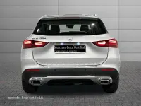Usata Mercedes GLA180 Advanced 116 CV (85 kW) 2023 Argento metallizzato SUV