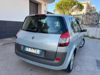 Usata Renault Scénic II Dynamique 112 CV (82 kW) 2003 Grigio Monovolume