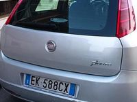 Usata Fiat Punto 75 CV (55 kW) 2011 Grigio Utilitaria