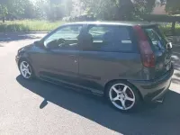 Usata Fiat Punto 133 CV (97 kW) 1994 Grigio Berlina