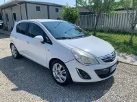 Usata Opel Corsa Cosmo 86 CV (63 kW) 2011 Bianco Utilitaria