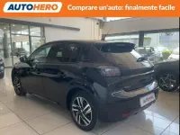 Usata Peugeot 208 Allure 101 CV (74 kW) 2023 Nero Utilitaria