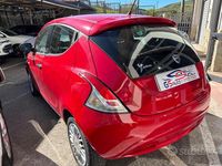 Usata Lancia Ypsilon S 95 CV (69 kW) 2016 Rosso Utilitaria