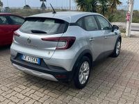 Usata Renault Captur 101 CV (74 kW) 2023 Grigio SUV