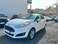 Usata Ford Fiesta Titanium 75 CV (55 kW) 2013 Bianco Berlina