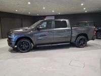 Usata RAM 1500 401 CV (294 kW) 2022 Grigio scuro metallizzato Pick-up