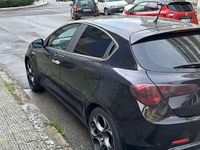 Usata Alfa Romeo Giulietta Progression 235 CV (172 kW) 2015 Nero Utilitaria