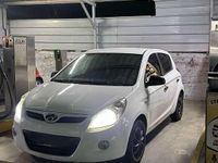 Usata Hyundai i20 Classic 77 CV (56 kW) 2009 Bianco Utilitaria