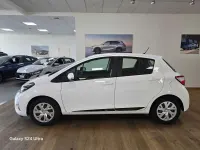 Usata Toyota Yaris Active 111 CV (81 kW) 2018 Bianco Utilitaria