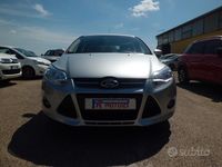Usata Ford Focus Titanium 125 CV (91 kW) 2014 Grigio Berlina
