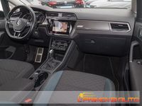 Usata VW Touran Business 150 CV (110 kW) 2019 Argento Monovolume