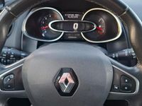 Käytetty Renault Clio IV 75 HP (55 kW) 2017 Harmaa Viistoperä