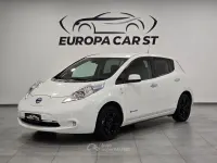 Używany Nissan Leaf Tekna 80 kW (109 KM) 2018 Biały Hatchback