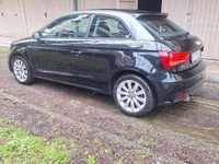 Usata Audi A1 Admired 82 CV (60 kW) 2016 Nero Berlina