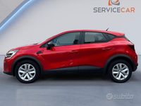 Usata Renault Captur Zen 91 CV (66 kW) 2022 Rosso SUV