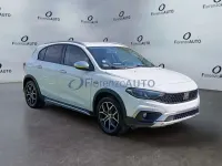 Usata Fiat Tipo Cross Plus 101 CV (74 kW) 2021 Bianco Berlina