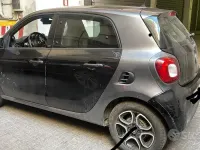 Usata Smart ForFour Passion 90 CV (66 kW) 2018 Nero Utilitaria