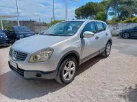 Usata Nissan Qashqai Tekna 106 CV (77 kW) 2008 Grigio SUV