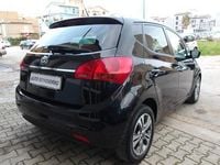 Usata Kia Venga Active 89 CV (65 kW) 2015 Nero Utilitaria
