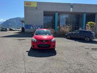Usata Mazda 2 75 CV (55 kW) 2009 Rosso Utilitaria