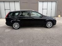 Usata Ford Focus 90 CV (66 kW) 2009 Grigio Station wagon