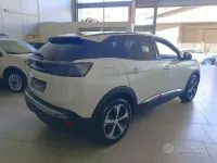 Usata Peugeot 3008 Allure 131 CV (96 kW) 2022 Bianco SUV