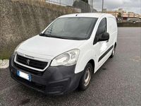 Usata Peugeot TePee Active 99 CV (72 kW) 2016 Furgone