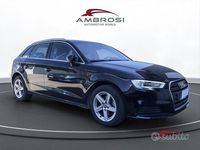 Begagnad Audi A3 Business 116 HK (85 kW) 2018 Svart Sedan
