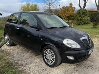 Usata Lancia Ypsilon 75 CV (55 kW) 2008 Nero Utilitaria