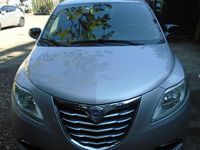 Usata Lancia Ypsilon 69 CV (50 kW) 2012 Grigio Utilitaria