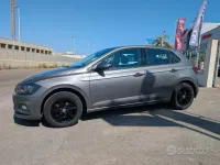 Usata VW Polo Comfortline 95 CV (69 kW) 2020 Grigio Utilitaria