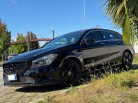 Usata Mercedes CLA200 Business 136 CV (100 kW) 2018 Nero Station wagon